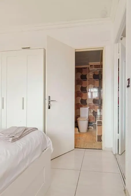 Appartement Gare Matabiau Metro 35M2 Toulouse 0*,  France